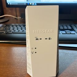 Netgear nighthawk EX6400V2 WiFi mesh extender