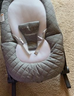 Baby bouncer