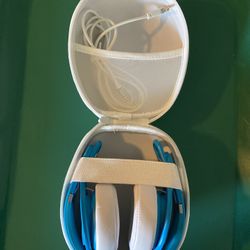 Beats mixr DJ Headphones! Beats By Dre 