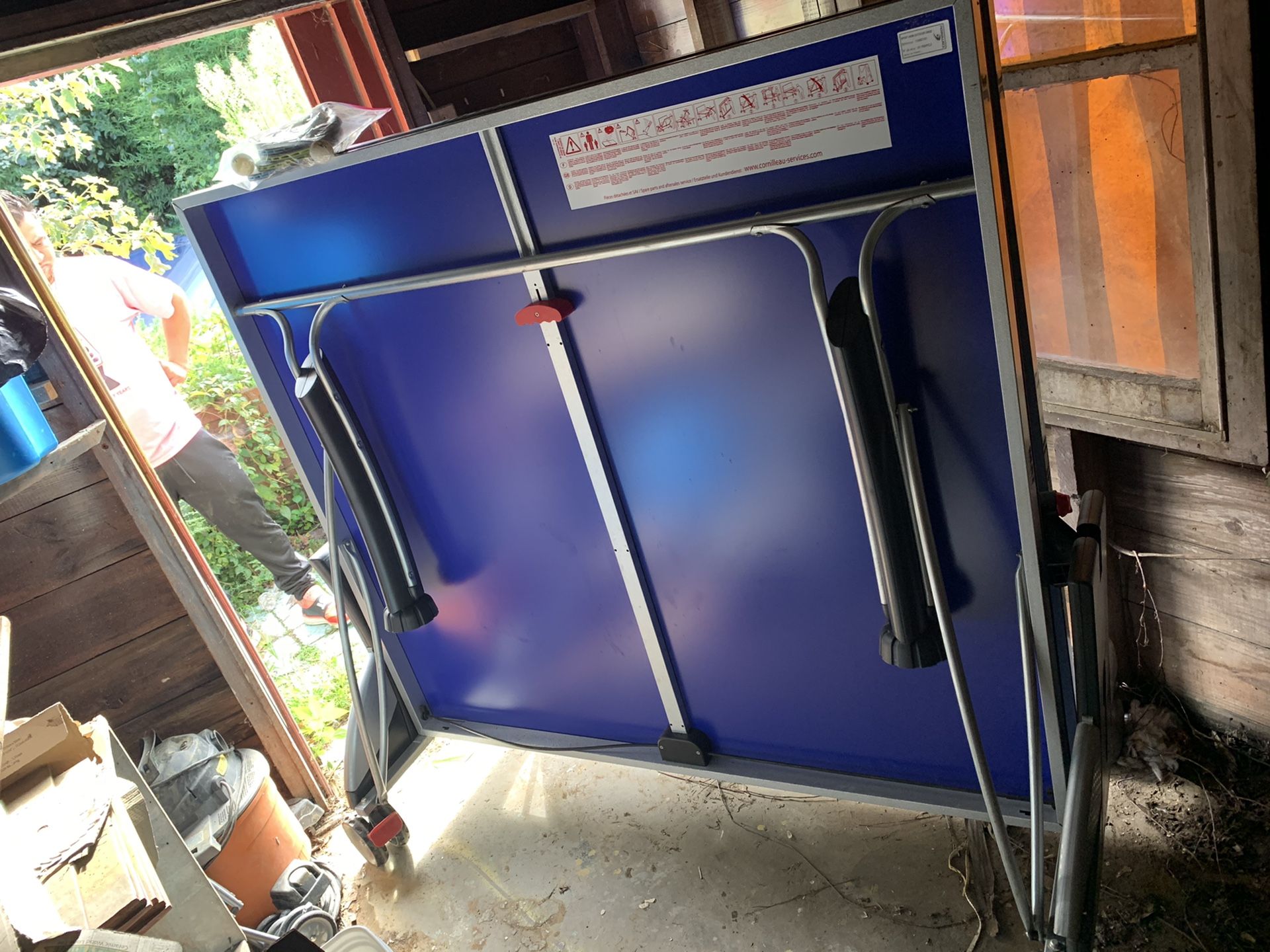 I have a table tenis for sale I saled because I don’t have space in my house if you are interested please sent a message the ping pong table is real