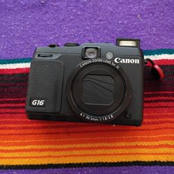 ***Price Negotiable*** Canon G16