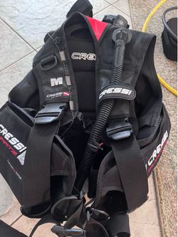 Cressi Scuba Gear Package - Quartz BCD, Compact Regs, Donatello Computer