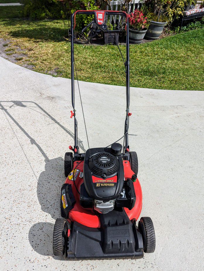 Troy-bilt Self Propelled Gas Lawn Mower


