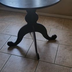 Coffee Table/ End Table/Center Table