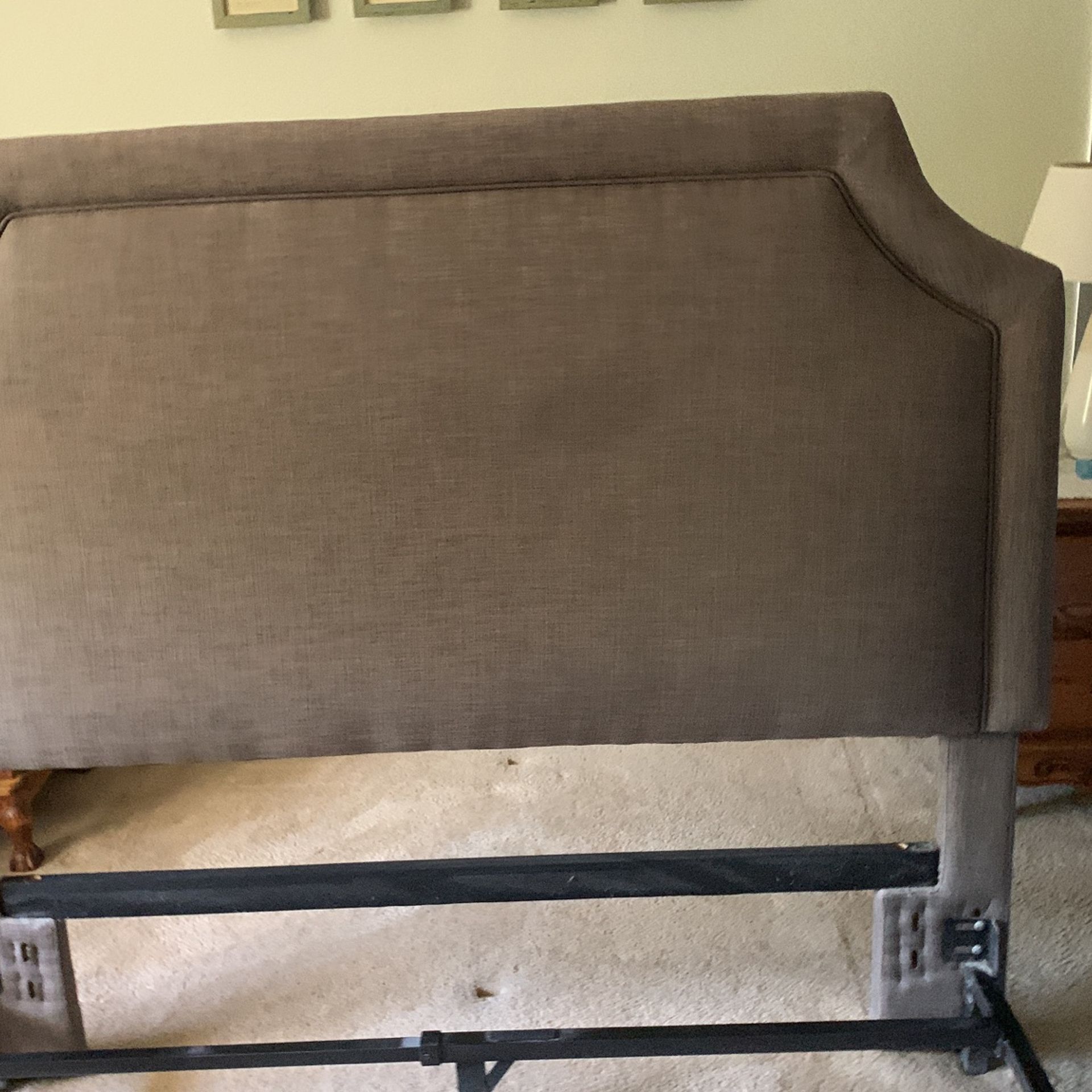 Queen Headboard And Frame for Sale in Peoria, AZ OfferUp