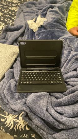 Zagg keyboard