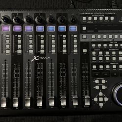 Behringer X-Touch Universal Control Surface