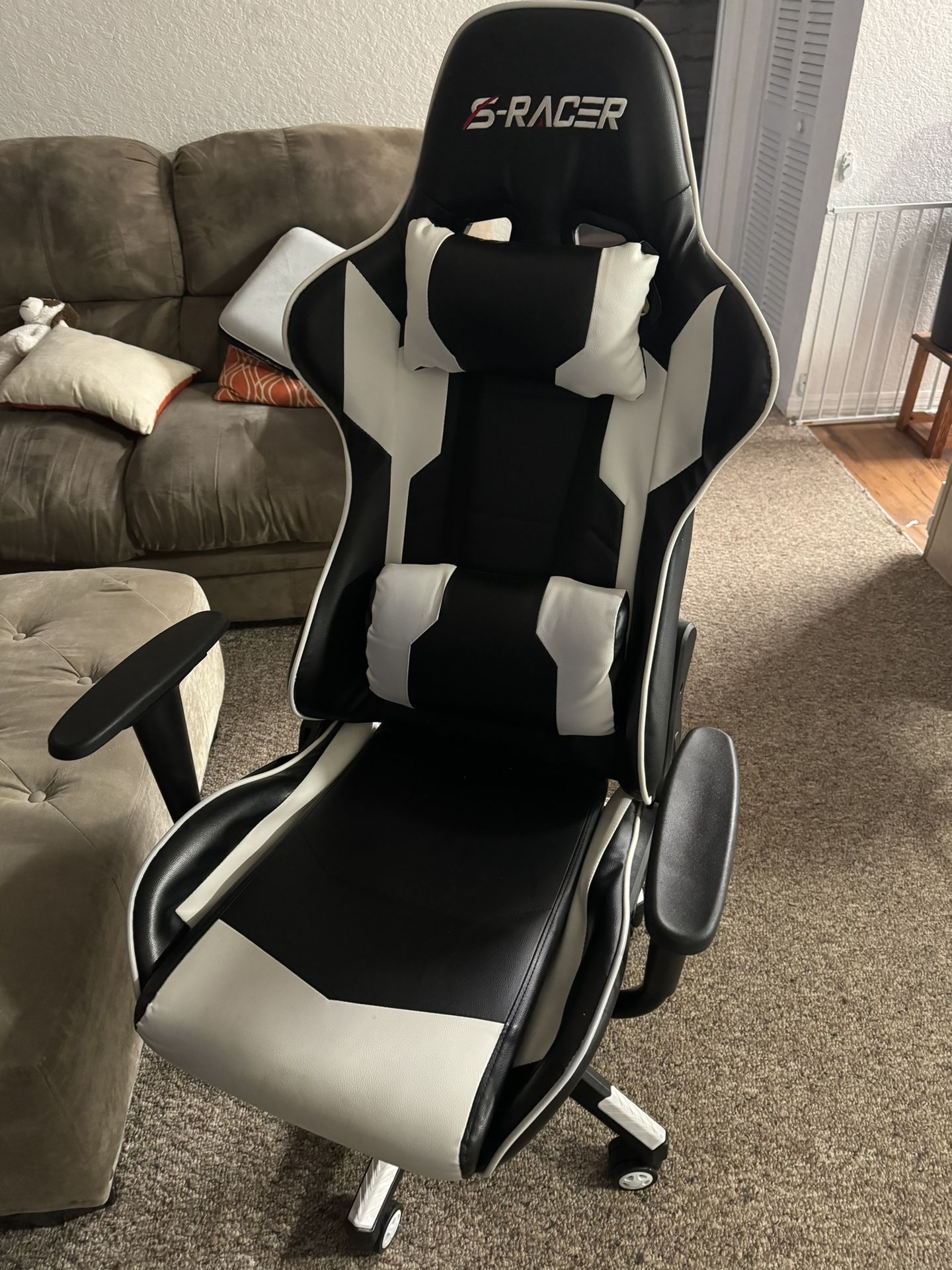 Computer Chair S-RACER for Sale in Windermere, FL - OfferUp
