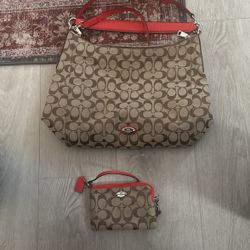Coach Purse And Wristlet 