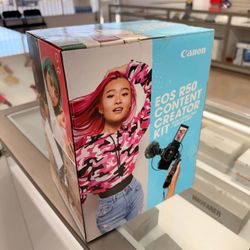 Canon Eos R50 Bundle