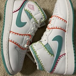 Jordan 1 Mid (gs) Sz6.5y