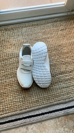 Adidas white new Velcro 5.5Y