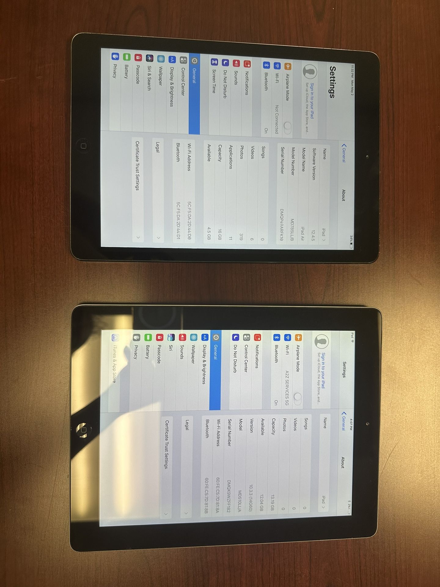 Apple iPad - Good Working Condition