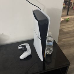 PS5 Slim 