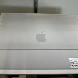 🍎✨ MacBook Neo – Silver | 256GB | A18 Pro ✨🍎