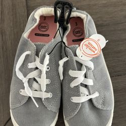 Girls Brand New Shoes Size 3
