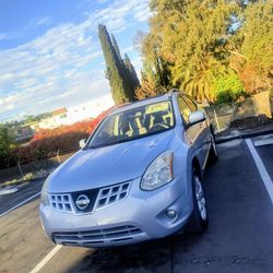 2012 Nissan Rogue SL AWD OBO