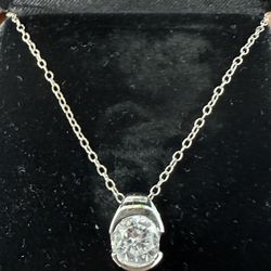 14K White Gold Cubic Zirconia necklace