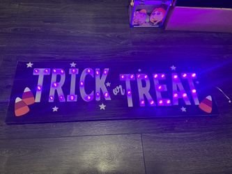 Trick Or Treat Hallowern Wood Sign