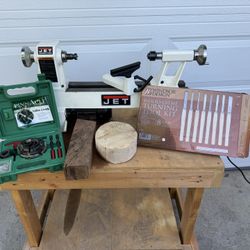 Jet 6 Speed 1/2 HP Mini Lathe for Wood Turning Model JML-1014. chuck, new chisel set, blanks, bench.