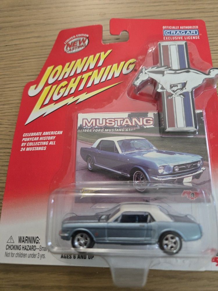Johnny Lighting  1:64 Scale Model Mustang 