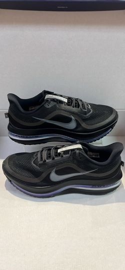 NUKE PEGASUS PREMIUM AIRZOOM “BLACK METALLIC SILVER”