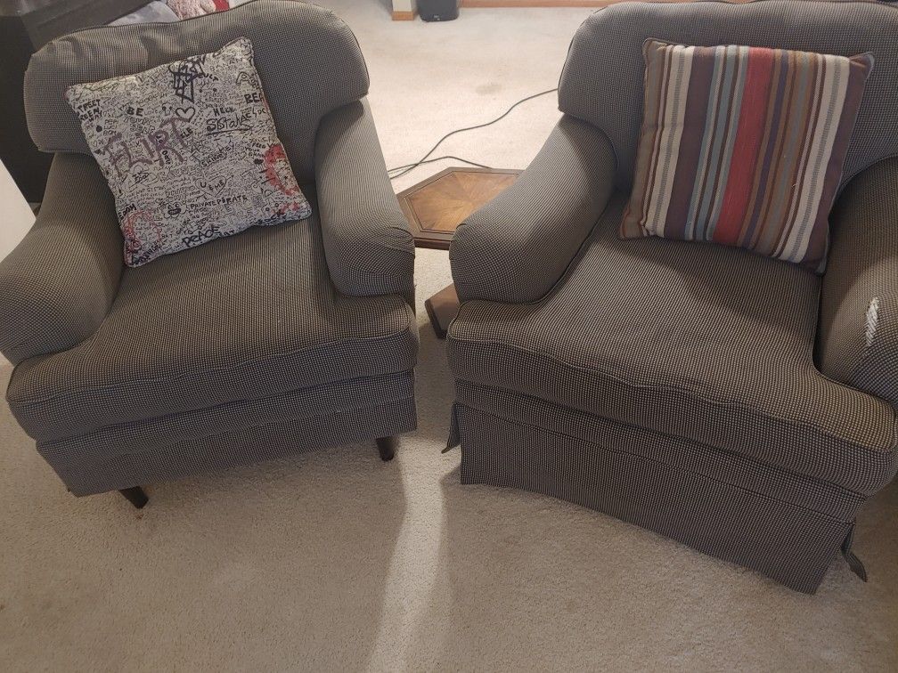 Armchair Set

Of Two Fabric