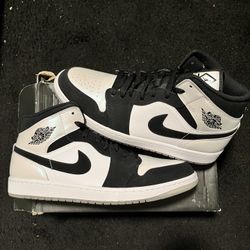 Air Jordan 1 Mid Diamond 