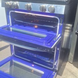 DOUBLE OVEN/RANGE..(INSTALLED)