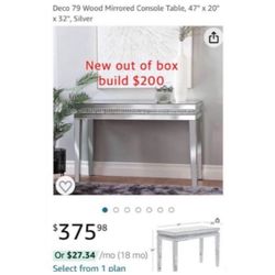 New Out Of Box Build Beautiful Table Entry/desk. /vanity $200