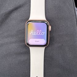 40mm Rose Gold Apple Watch Series 6