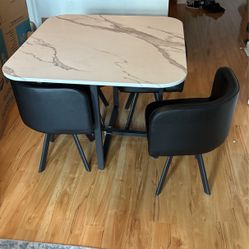 Compact Kitchen Table With Chairs