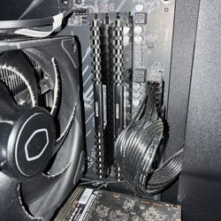 CORSAIR DDR4 32GB RAM (2x16GB)