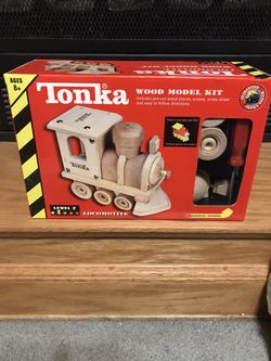 Tonka Wood Locomotive Model Kit New
