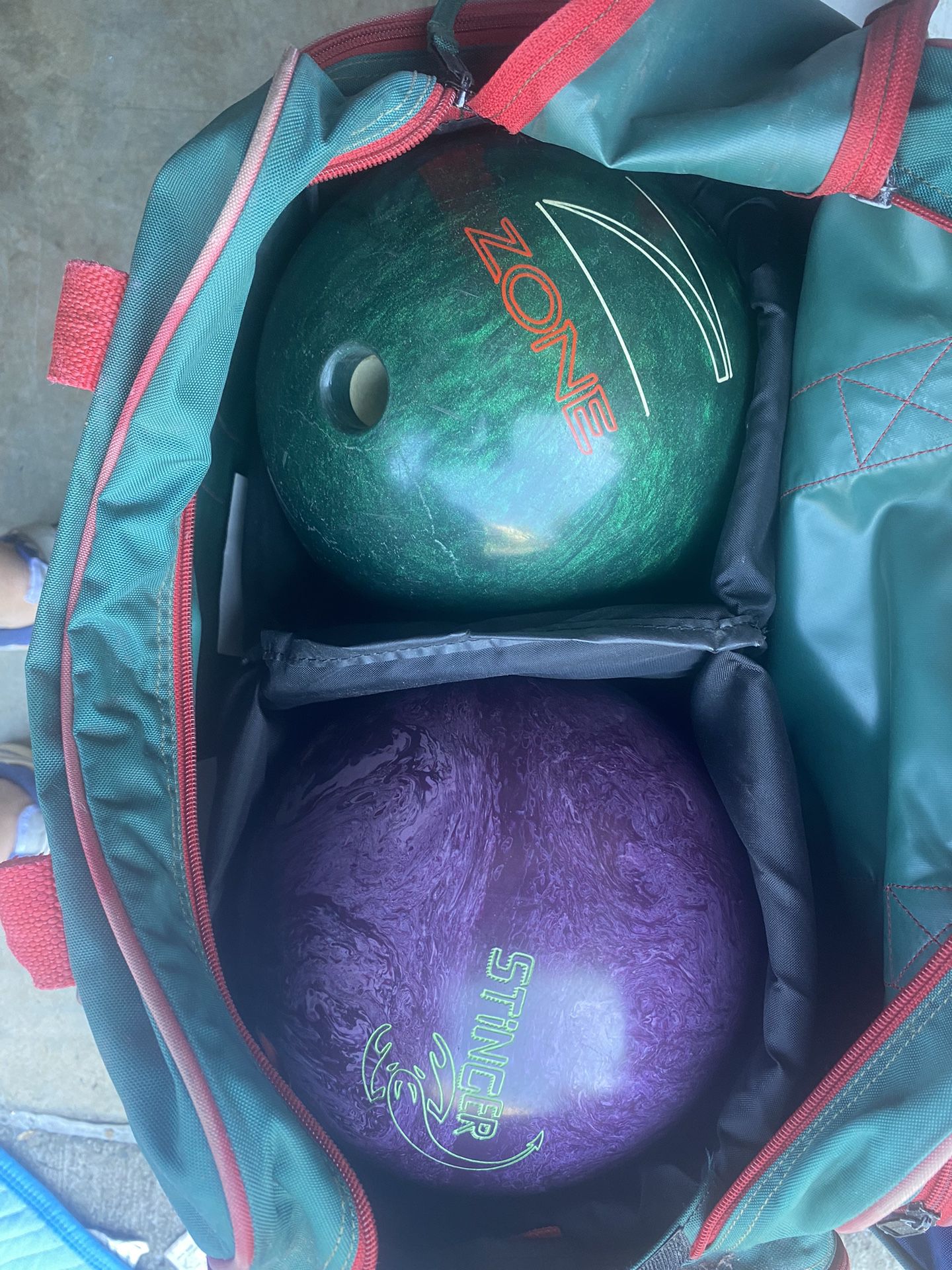 2 X 16lb  Bowling Balls In A Atlanta summer olympics duffel bag vintage 1996 Team USA traveler luggage with detachable insulated lunch bag