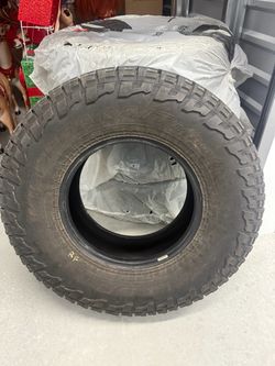 Set of 4 Falken wild peak AT3w 35x12.5 R17