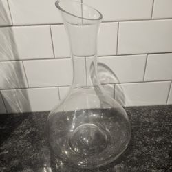 GLASS WINE DECANTER 