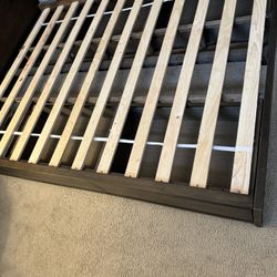 Queen Bed Frame 