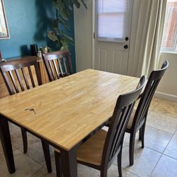 Y2K Dining Table & Four Matching Chairs