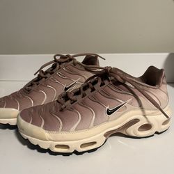 Pink Nike Air Max Plus TN