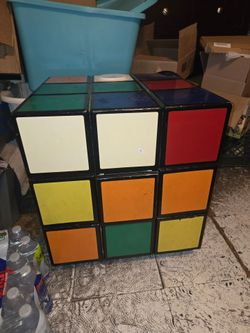 Cube Table