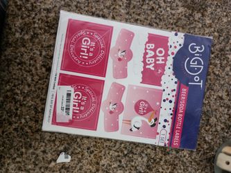 It's a Girl Bottle Labels