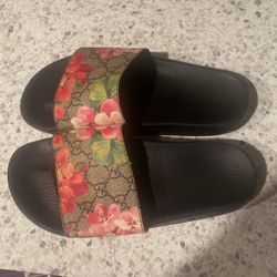 Gucci Slides