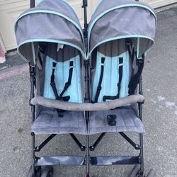 Dream On Me Duo Stroller