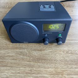 Boston Acoustics Recepter AM/FM Dual Alarm Clock Radio Receiver 60LA - 
