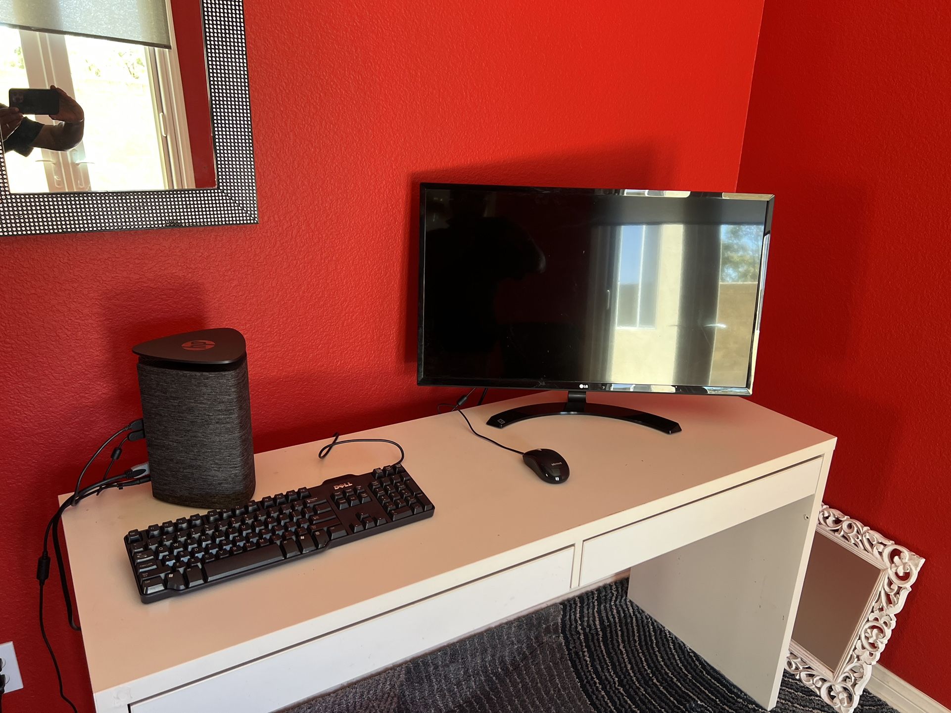 HP Pavilion Wave 600-a014 Desktop PC + 31,5” LG monitor