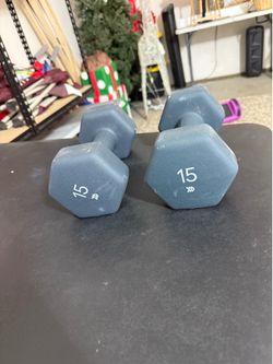 15 pound dumbell