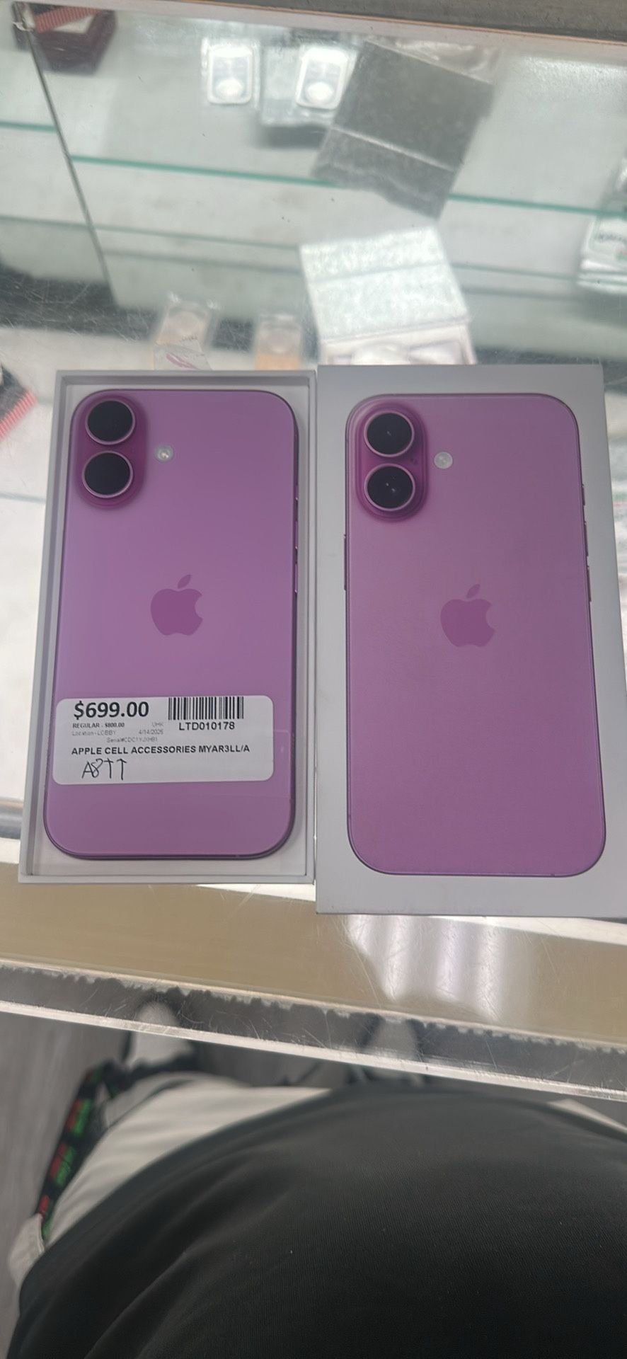 iPhone 16 128gb