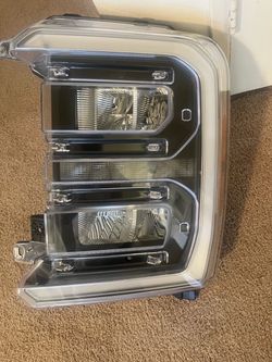 2023-26 ford F350-F250 LEFT HEADLIGHT