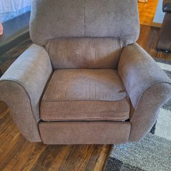 Rocking Oversized Recliner